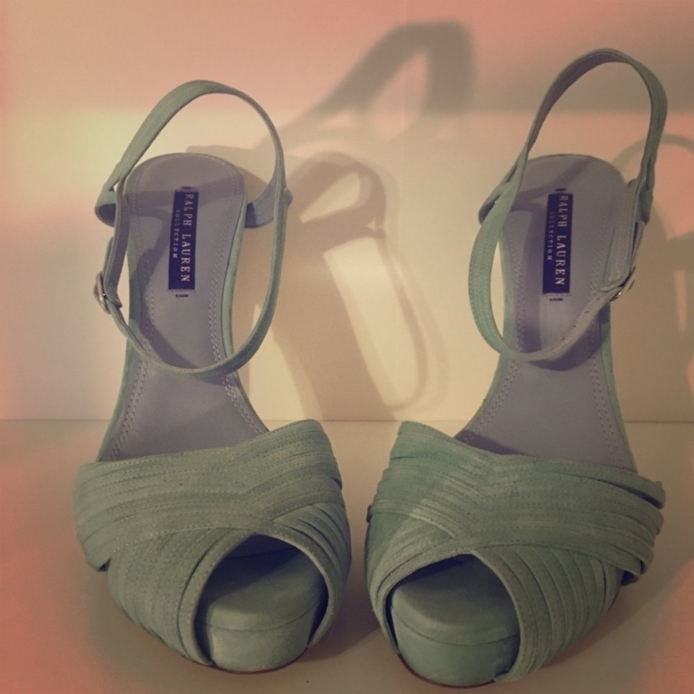 Ralph Lauren Collection Peep Toe Suede Pumps‌‌‌‌‌‌‌‌‌‌‌‌‌‌‌‌‌‌
